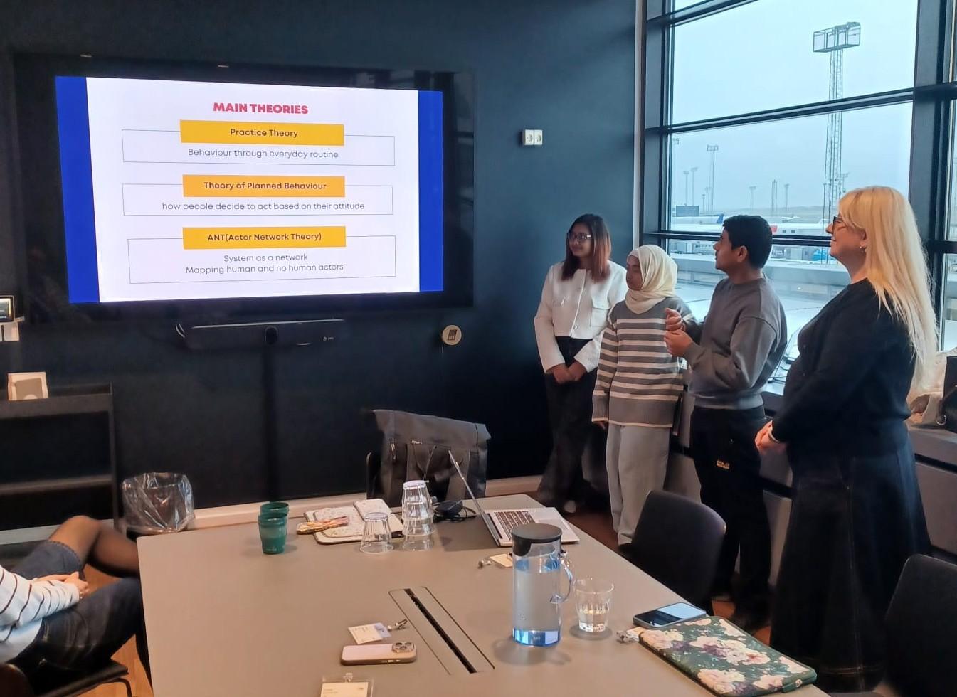 Presentation at Copenhagen Airport